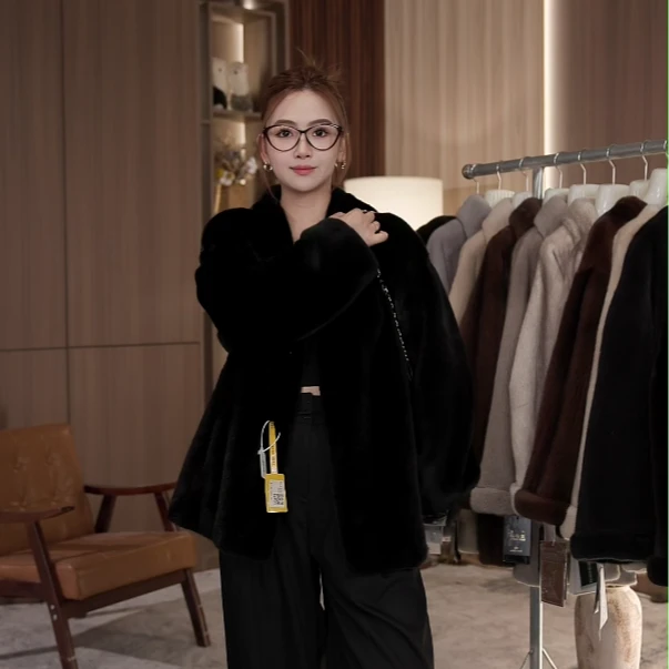 【雅鑫】BY-22077进口紫金短二小母貂大衣外套气质轻奢女款