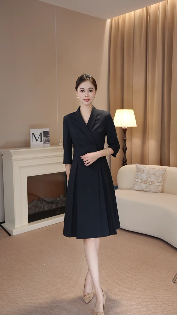 2025秋季新款藏青色双排扣连衣裙高级感法式七分袖收腰显瘦西装裙