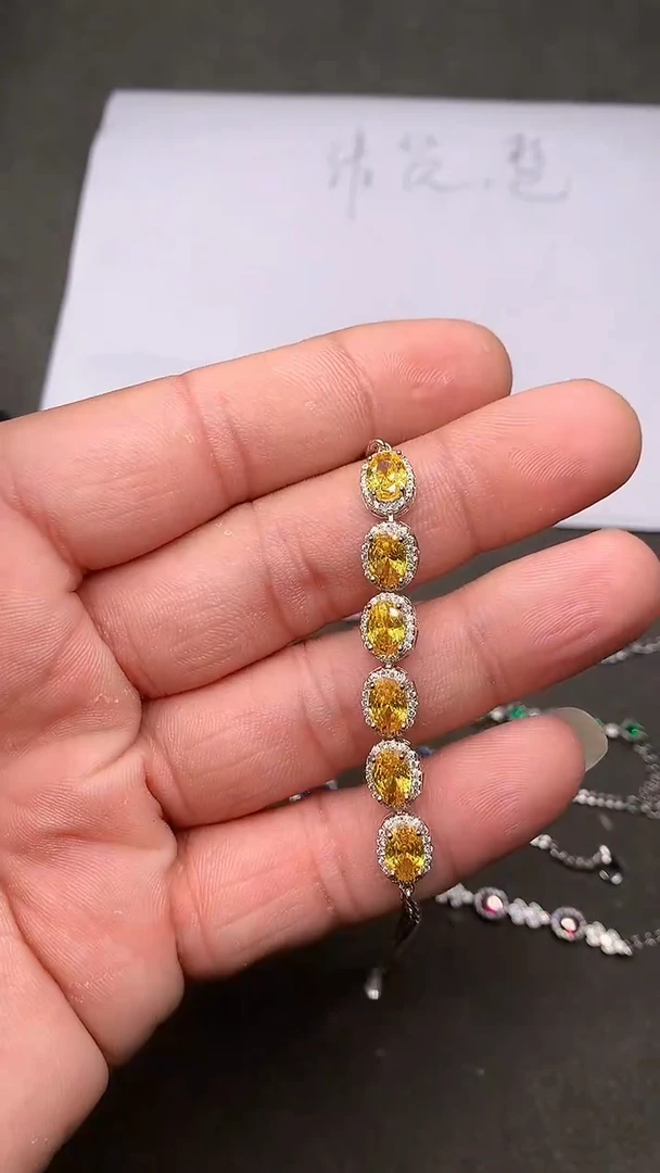 【闪购商品】彩色蓝宝石手链银S925镶嵌...........