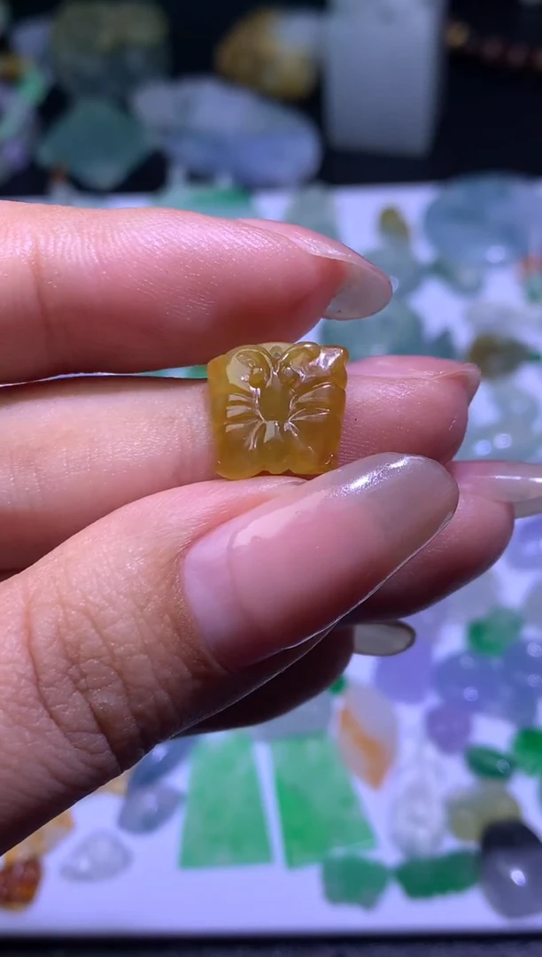 未镶嵌定制翡翠毛货