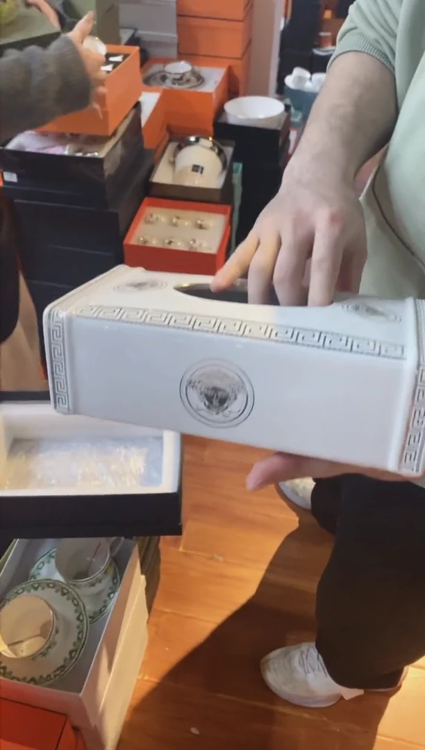 【闪购商品】杯全场正品，京东包邮