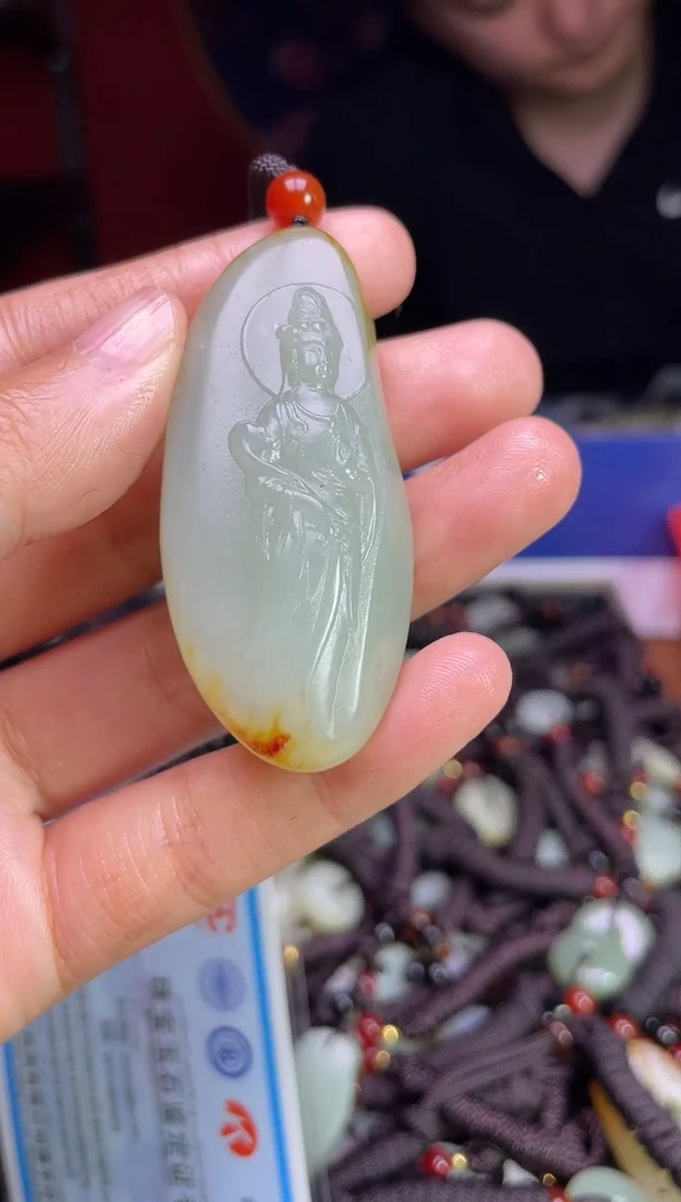 未镶嵌和田玉挂件1