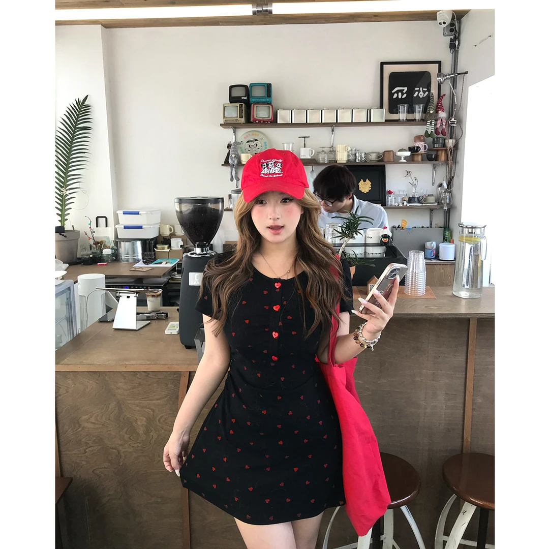 安妮不火【恋语织物】俏皮感桃心印花连衣裙A251Q0312