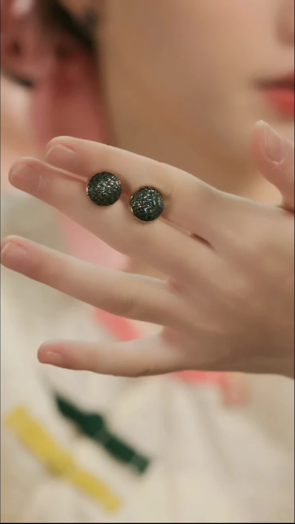 刺绣湘传礼缂丝耳饰