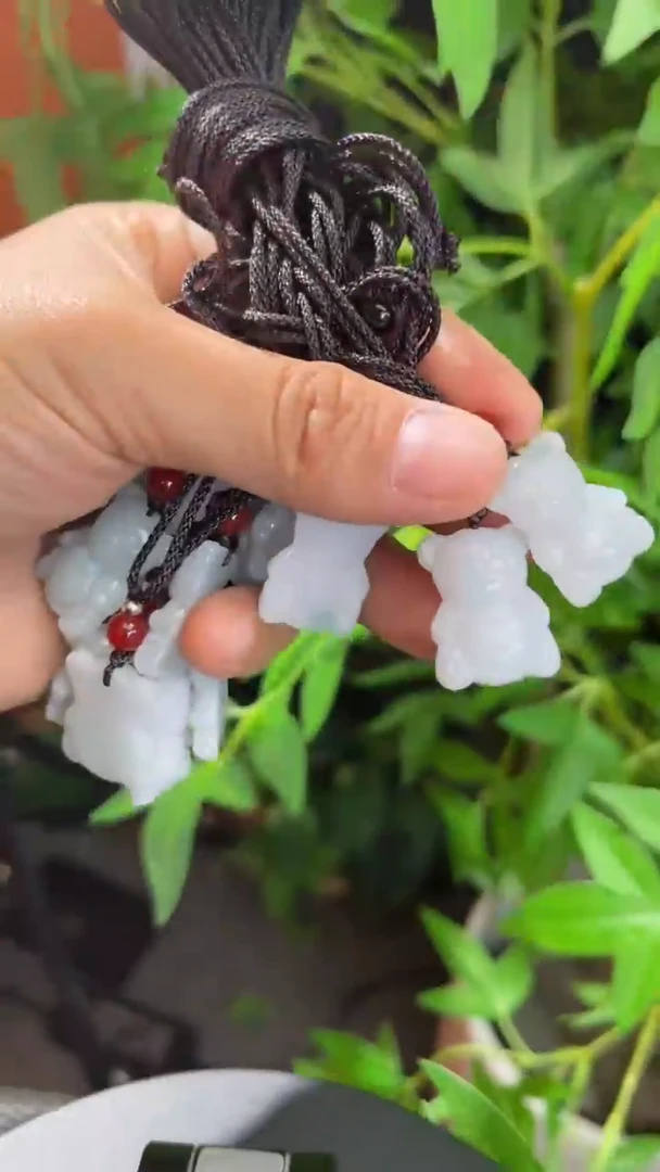 【闪购商品】翡翠挂件未镶嵌边城刀客/572530/多样性发一