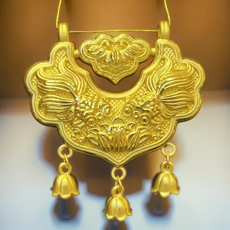 硬足金【锦鲤铃兰花吊坠】黄金精美礼物编绳足金