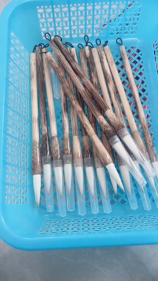 出锋5.3的大楷毛笔26.9元3支