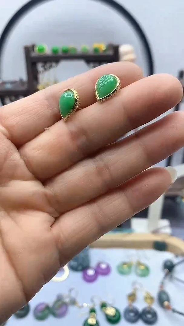 石英质玉（非洲翠）14K金镶嵌耳饰008