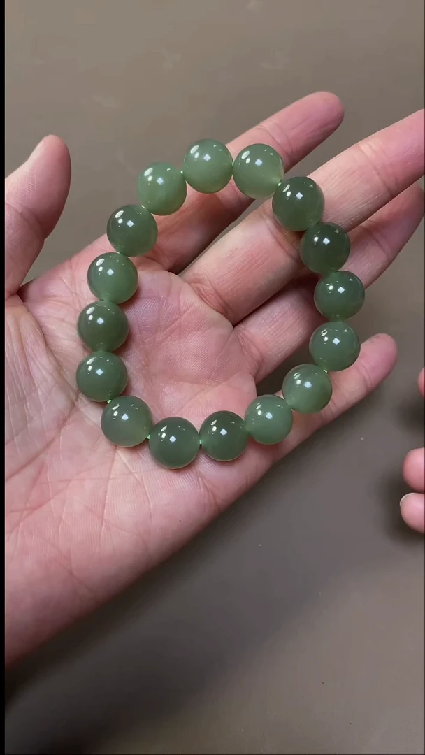 未镶嵌手链和田玉和田玉手串