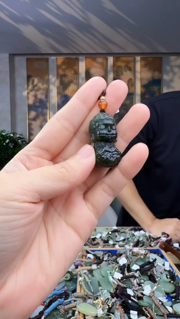 未镶嵌和田玉挂件拍一发一