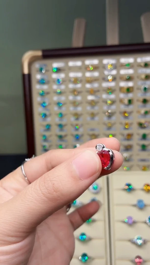 吊坠(不含链)银S925镶嵌红宝石000