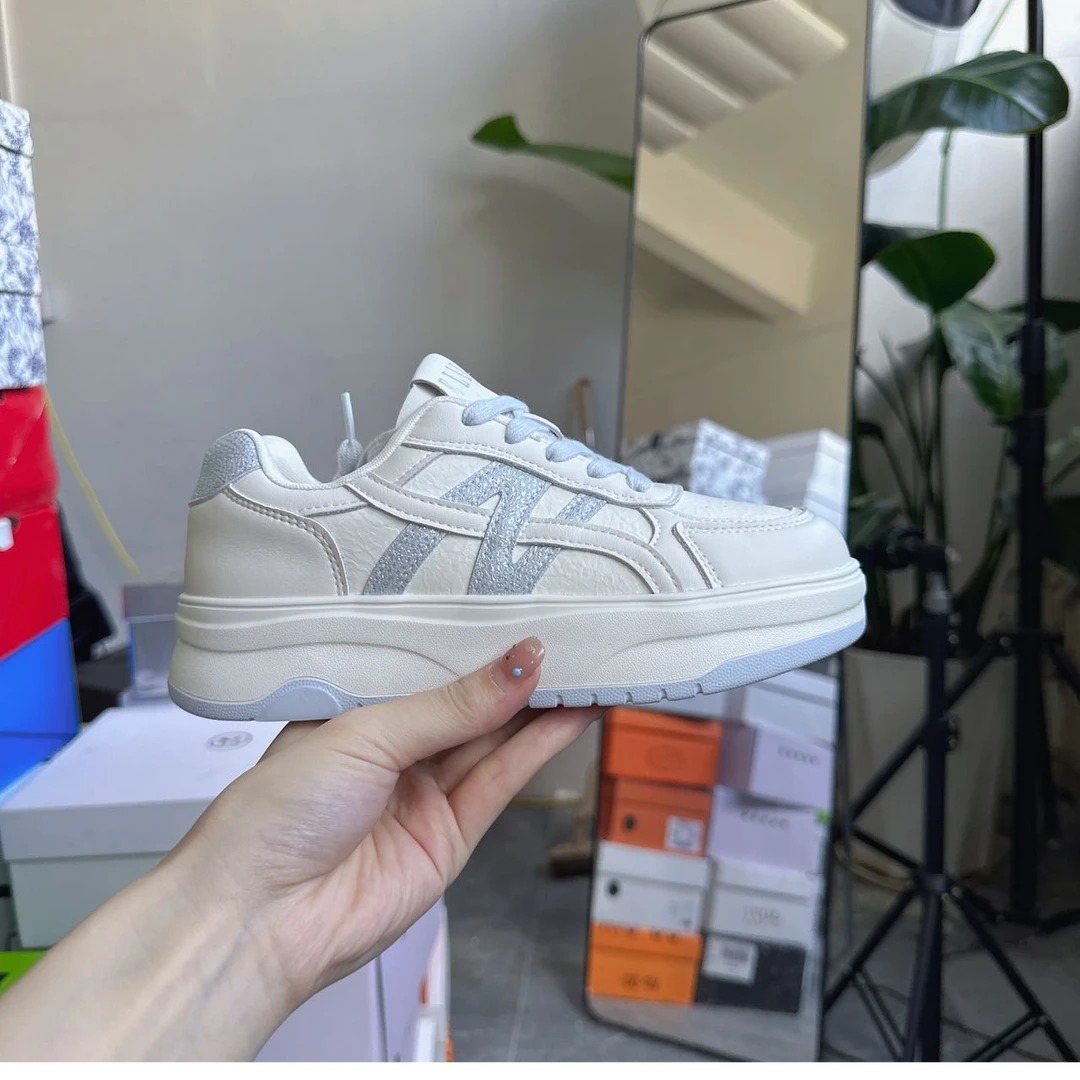 055宝妈高端四季款舒适运动鞋蓝色（温州宝妈鞋）