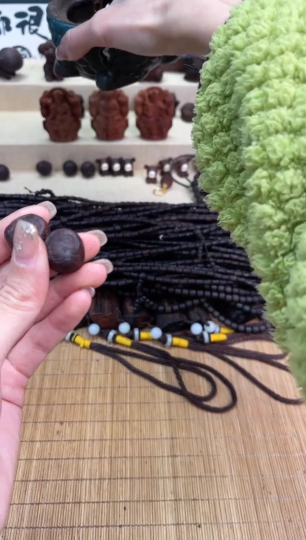 【闪购商品】降真香其他达摩1.8雕刻