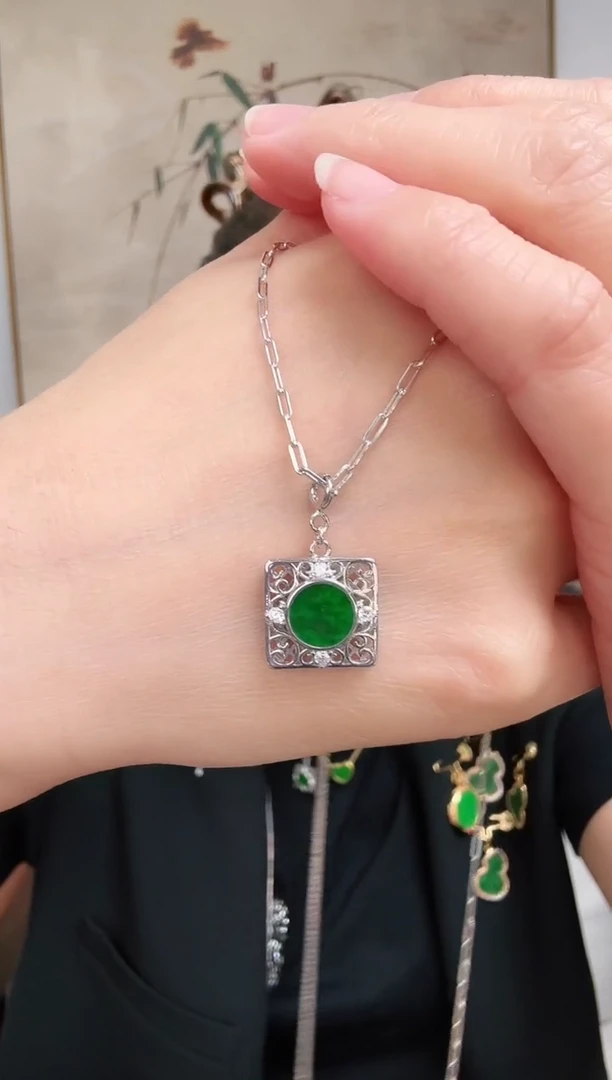 【闪购商品】翡翠颈饰银S925镶嵌吊坠