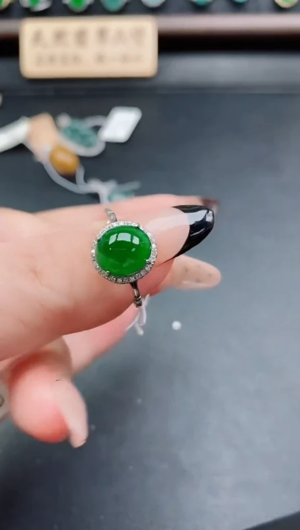 银S925镶嵌戒指翡翠1