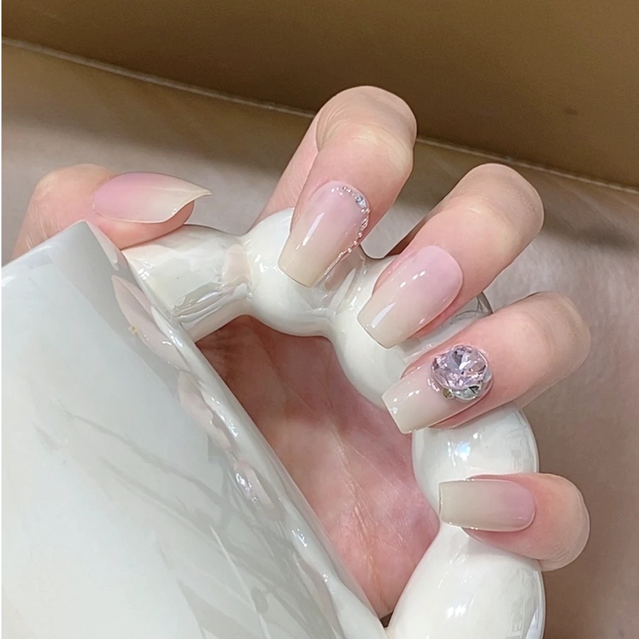 JDD【初荷映月】裸色渐变百搭纯手工美甲贴片带钻爆闪短款穿戴甲片