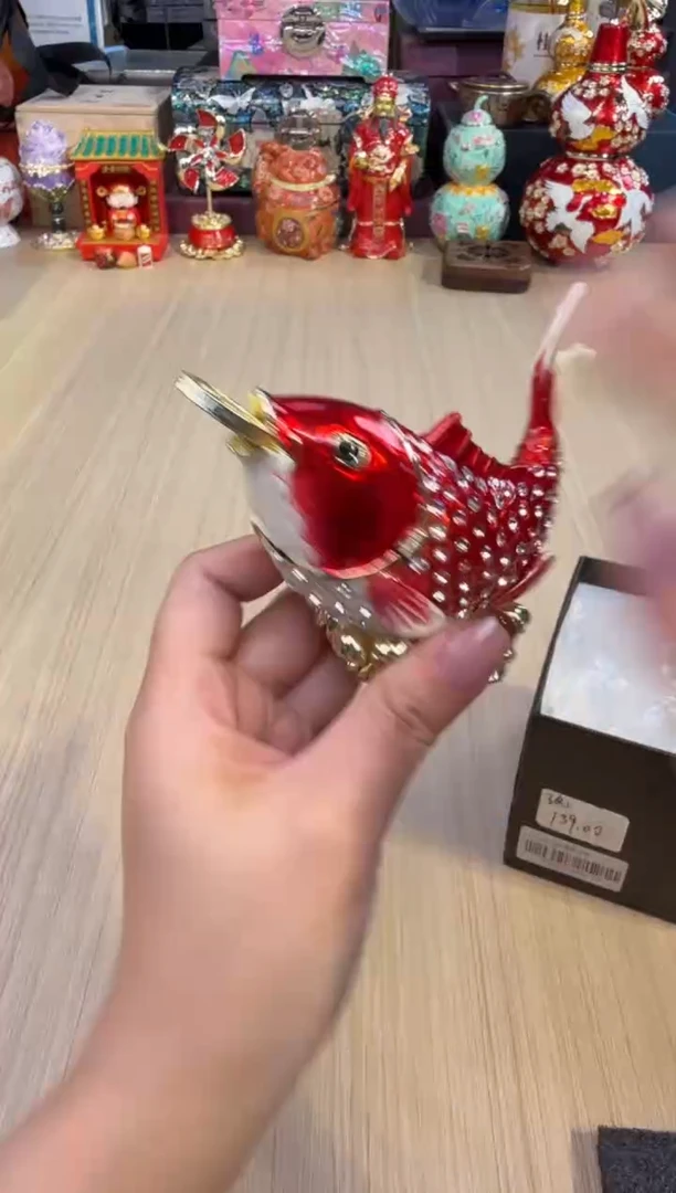 160七宝红色含钱鱼