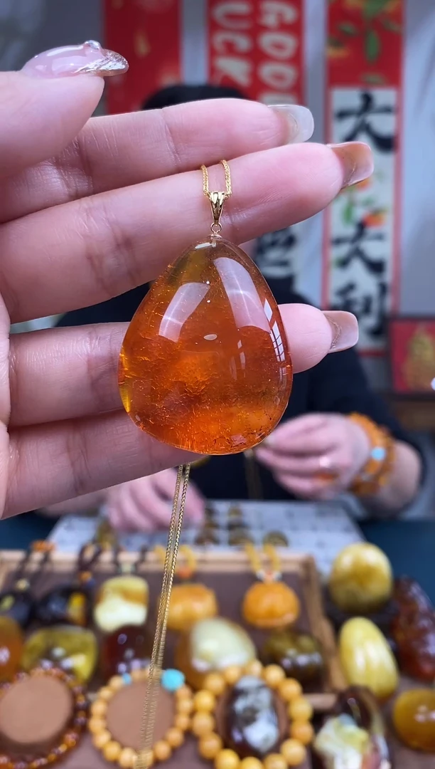 【闪购商品】琥珀裸石18K金镶嵌基地发货 一物一证 顺丰包邮