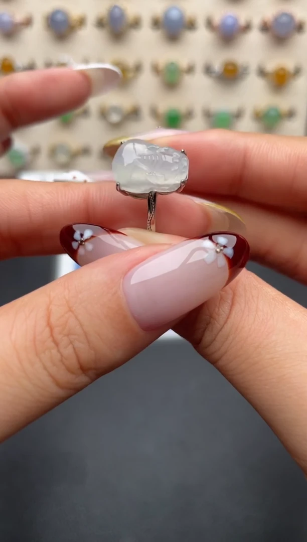 银S925镶嵌戒指翡翠一物一证一礼盒