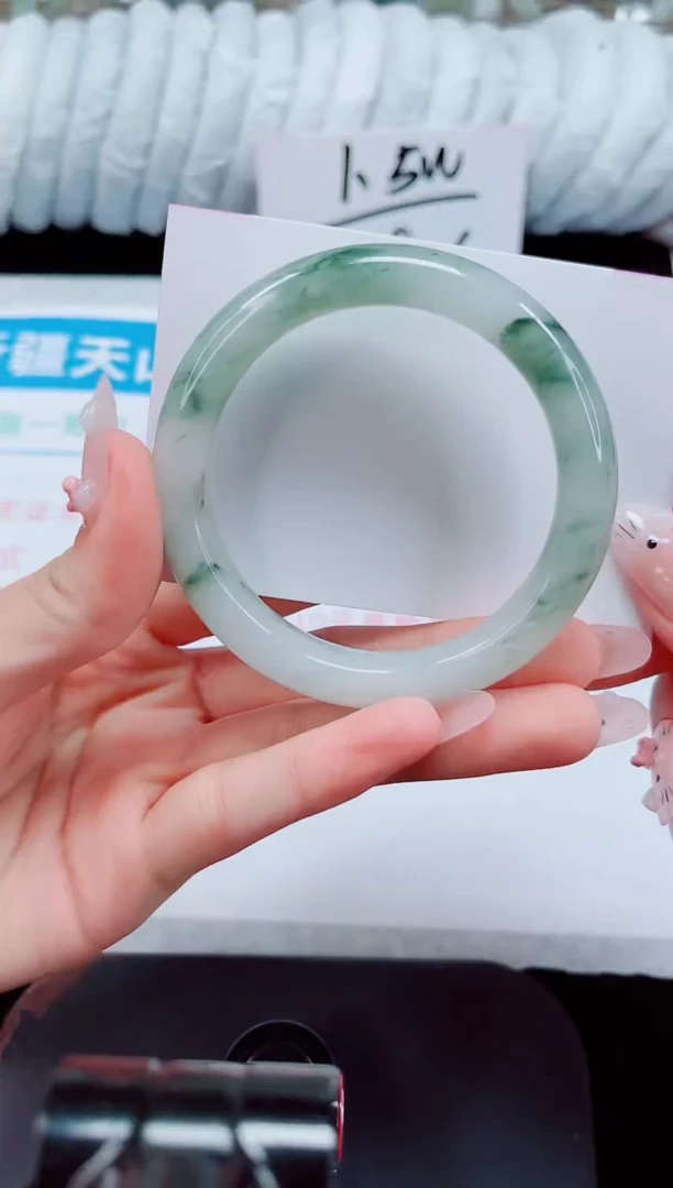 未镶嵌手镯石英质玉237-53/54