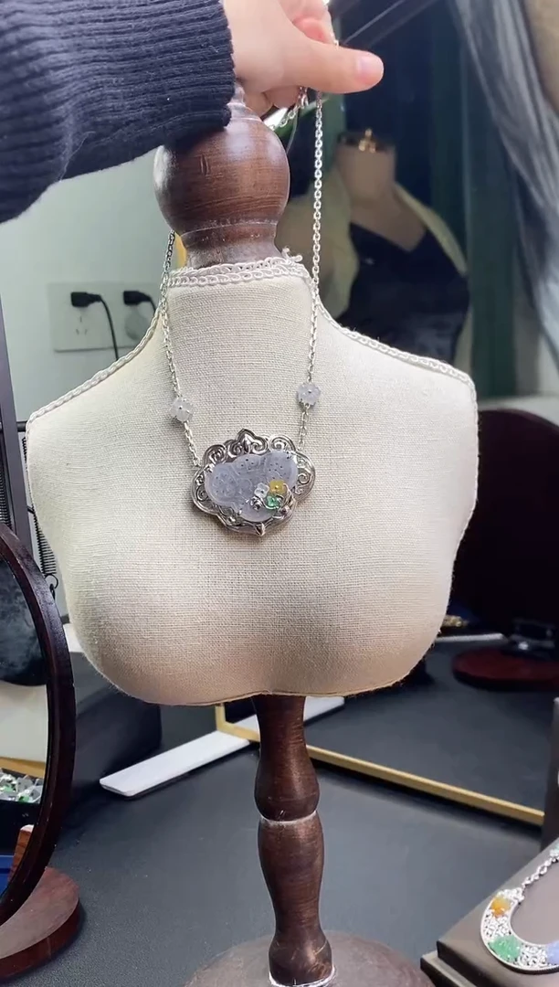 颈饰银S925镶嵌翡翠15045