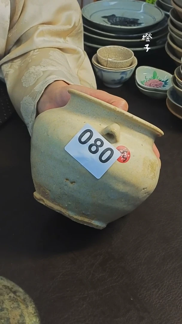 抱**生漂漂亮亮的瓷器编号080