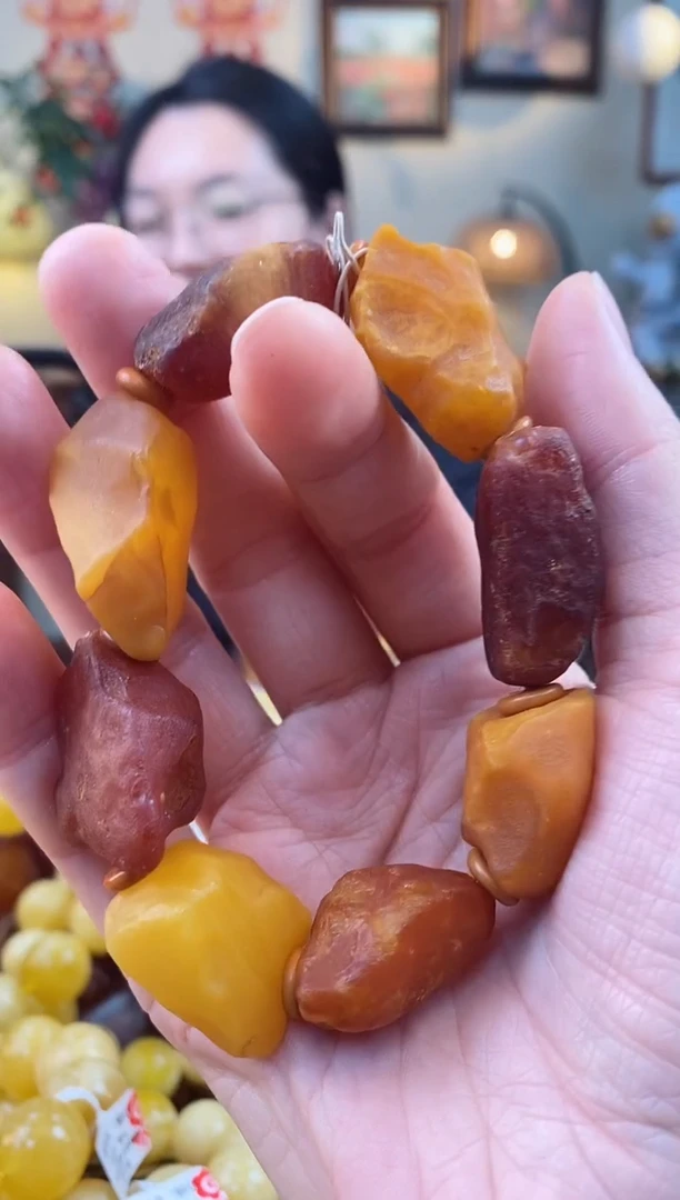 【闪购商品】琥珀手串未镶嵌手串