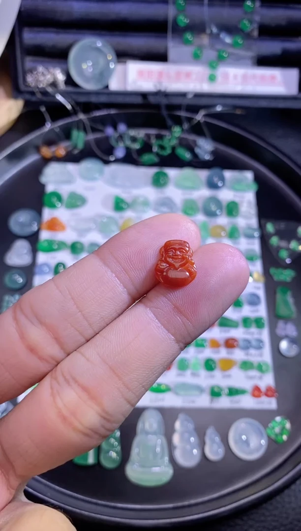 未镶嵌挂件翡翠财