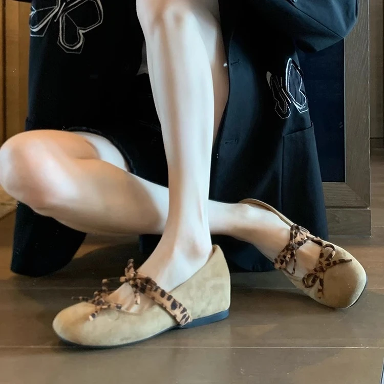 啤梨~小羊皮单鞋女绒面圆头浅口豹纹蝴蝶结内增高玛丽珍芭蕾舞鞋