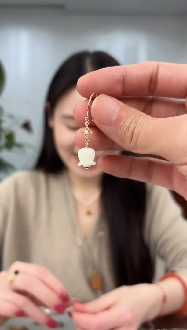 耳饰拼合珍珠（马贝珠）银S925镶嵌白风铃【耳环】