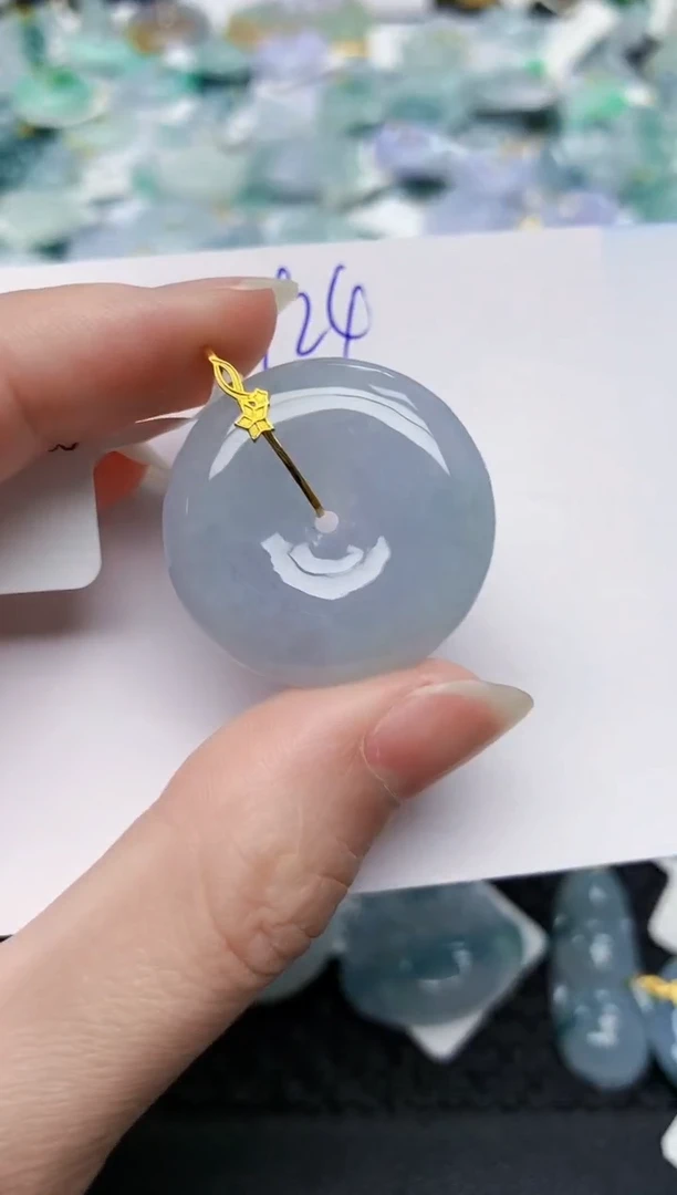 颈饰18K金镶嵌翡翠天然缅甸A货翡翠百元以上9元证书费自理