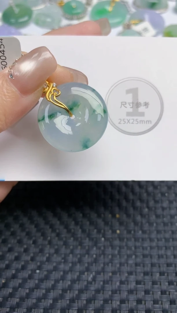 颈饰18K金镶嵌翡翠天然缅甸A货翡翠百元以上9元证书费自理