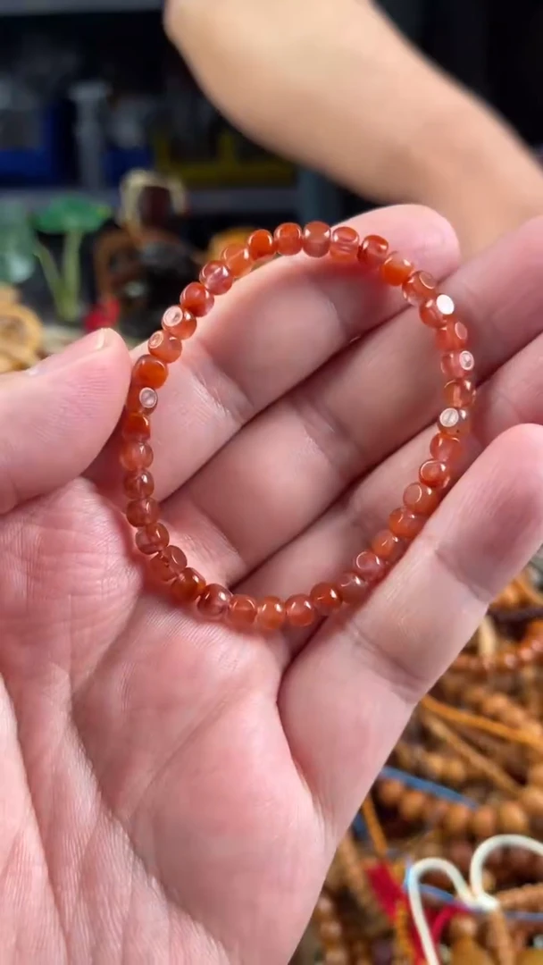 南红玛瑙.未镶嵌王胖子文玩工作室六方小冰飘