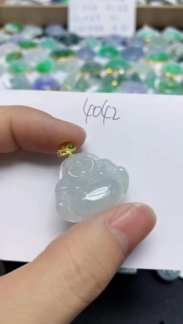 翡翠未镶嵌颈饰天然缅甸翡翠A货