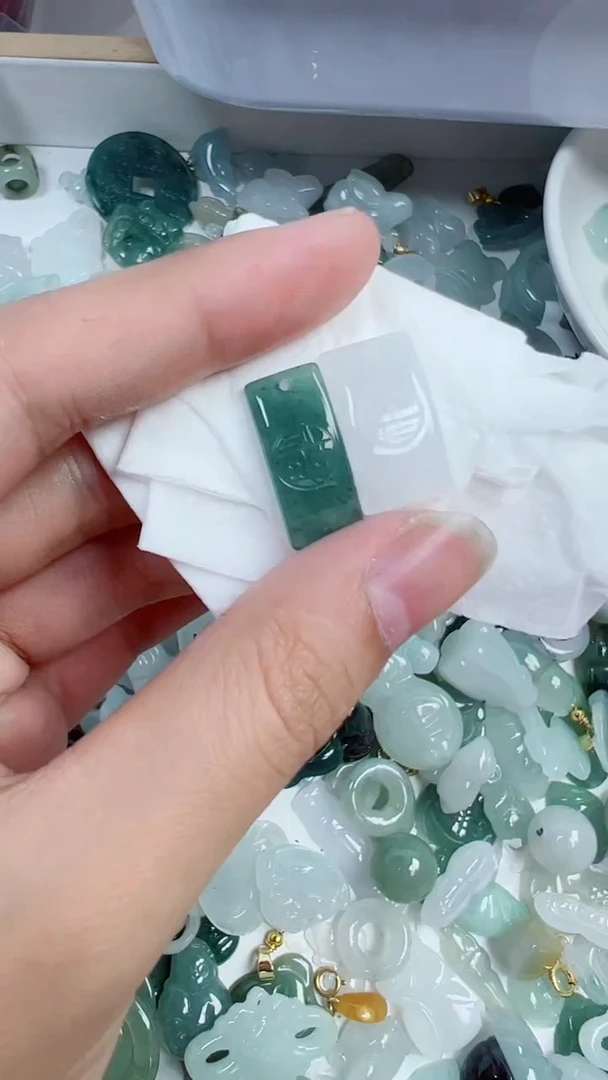散珠翡翠1042号链接，A货翡翠