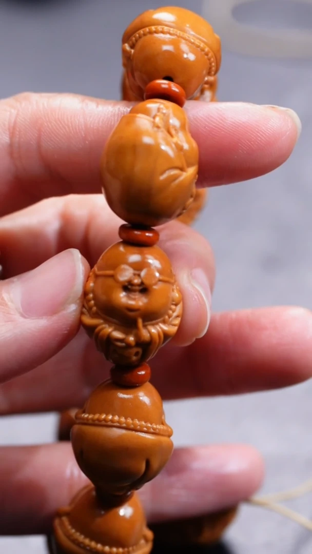 【闪购商品】橄榄核吊坠橄榄核