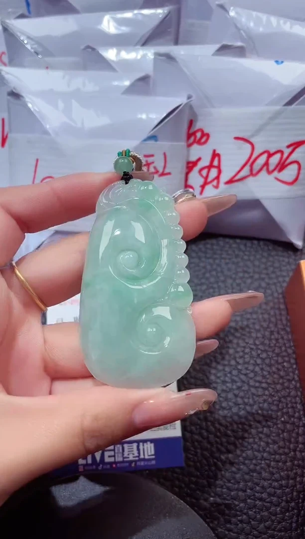 颈饰未镶嵌翡翠52