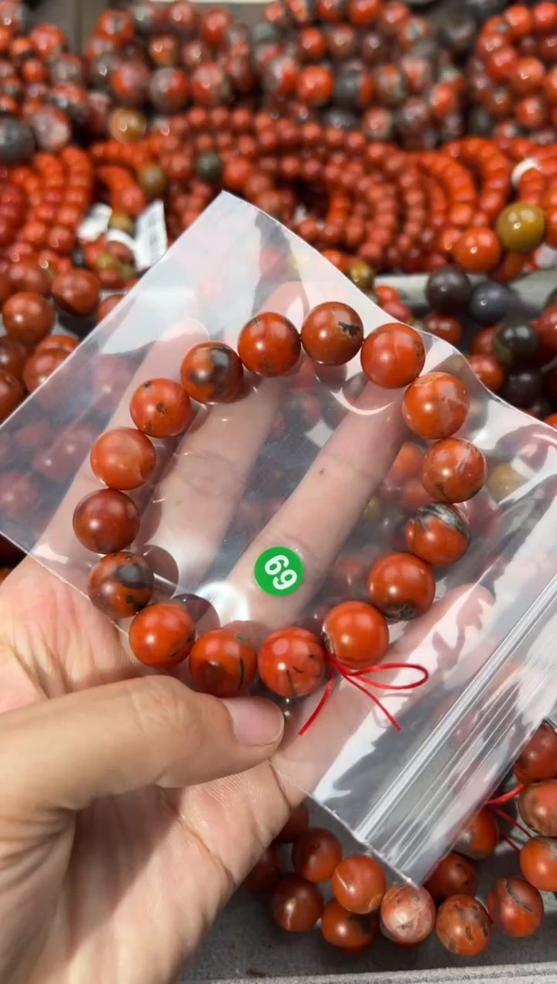 南红玛瑙手串未镶嵌13+