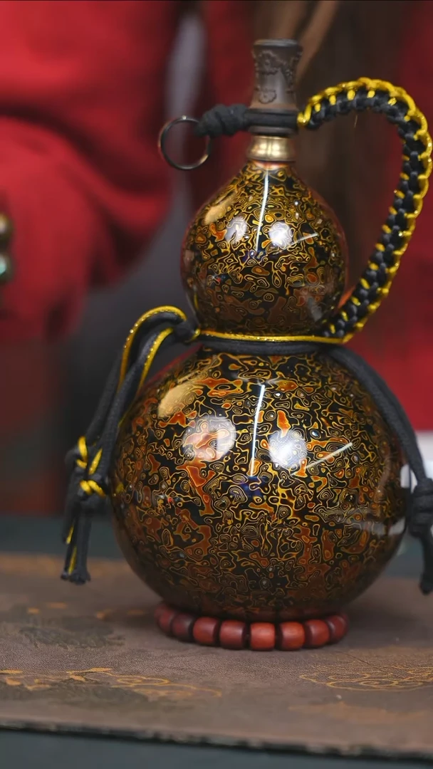 【闪购商品】WF135漆艺酒葫芦不包手串及旋转底座