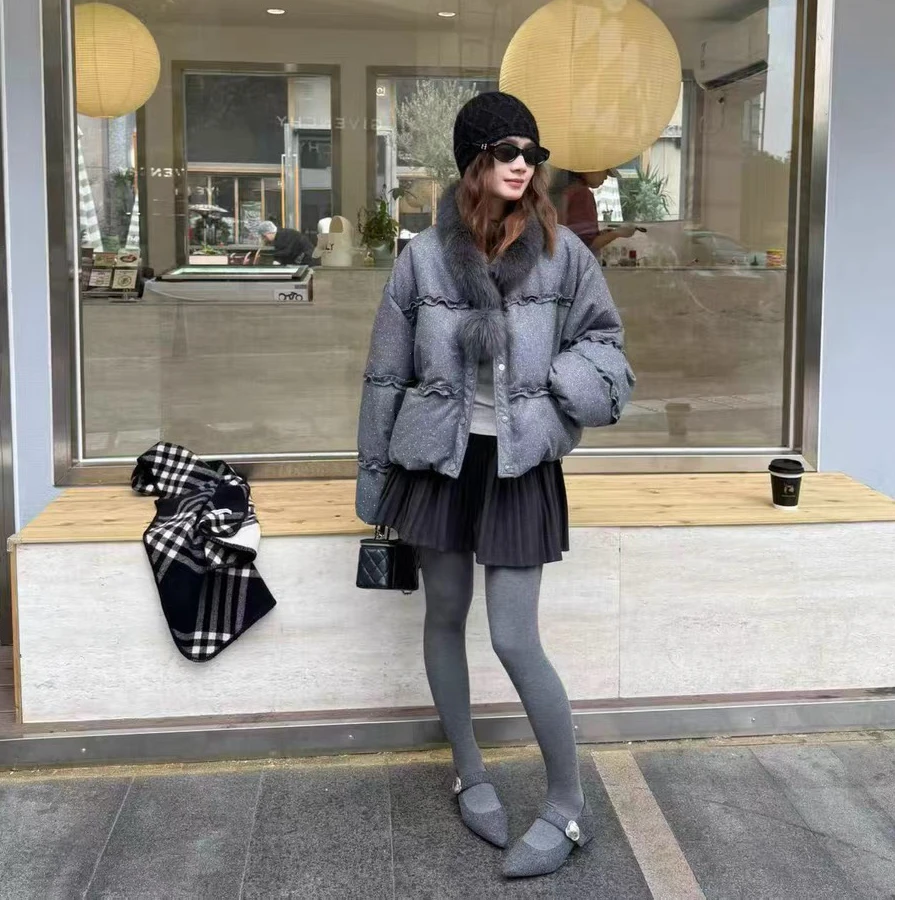 毛毛围脖烫钻羽绒服女90白鸭绒木耳边短款外套潮2025年冬季新款