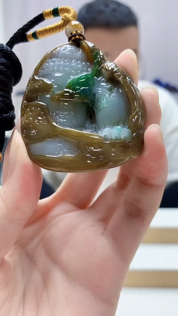 未镶嵌定制翡翠4898zm-毛货挂件258