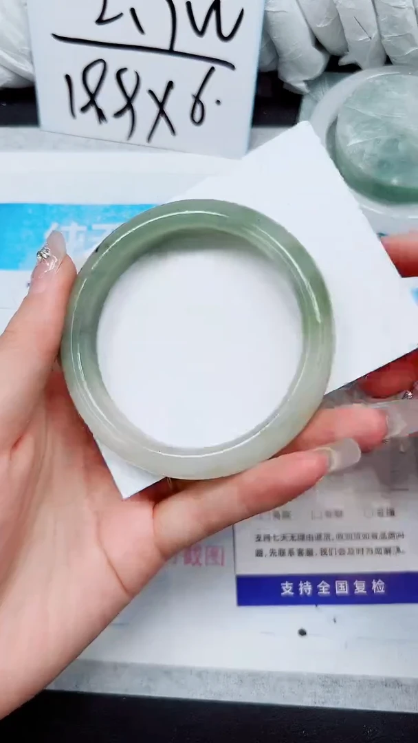 【闪购商品】石英质玉手镯未镶嵌A353-58`59`