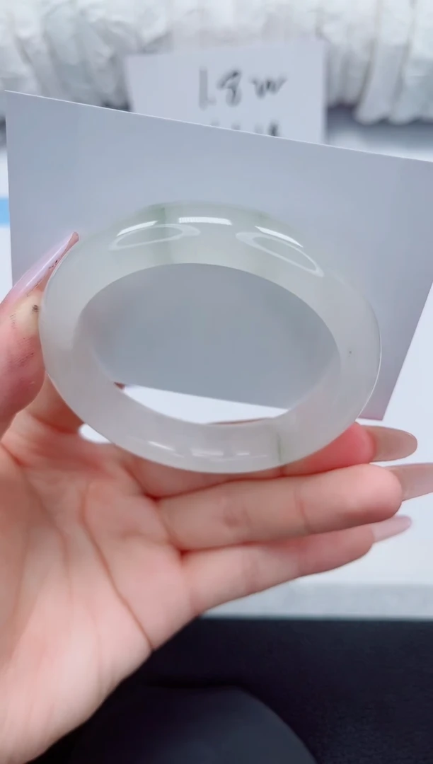 石英质玉手镯未镶嵌82-54/55