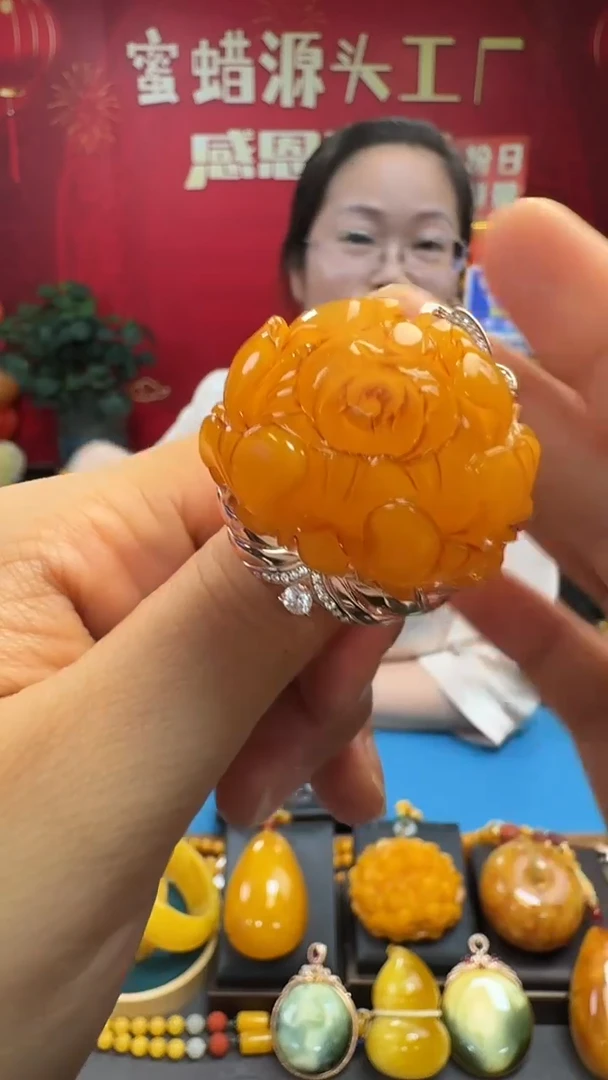 琥珀银S925镶嵌戒指蜜蜡镶嵌牡丹花戒指