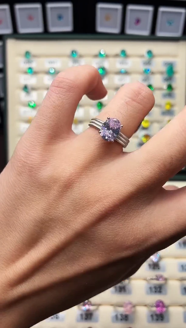 银S925镶嵌戒指绿柱石（摩根石）1111