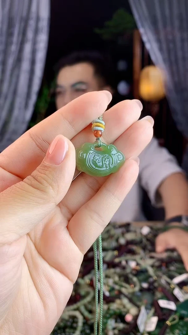 和田玉未镶嵌挂件多样性发货拍一发一