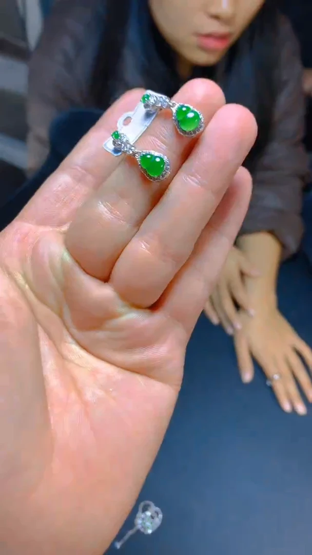 【闪购商品】翡翠耳饰未镶嵌0716187864多样性发一