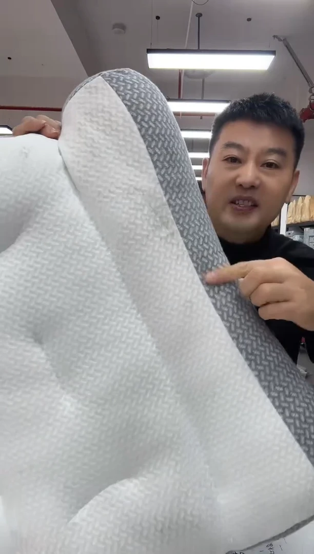 聚酯纤维聚酯纤维03 脏 枕头