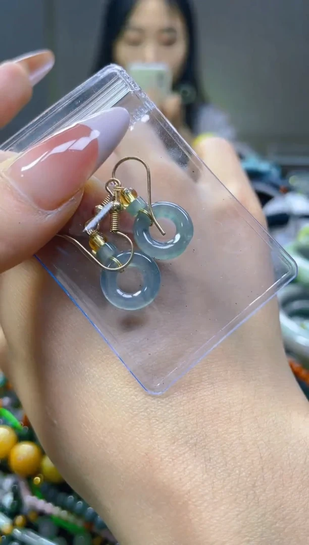 翡翠未镶嵌颈饰/V/翡翠A货一图一物