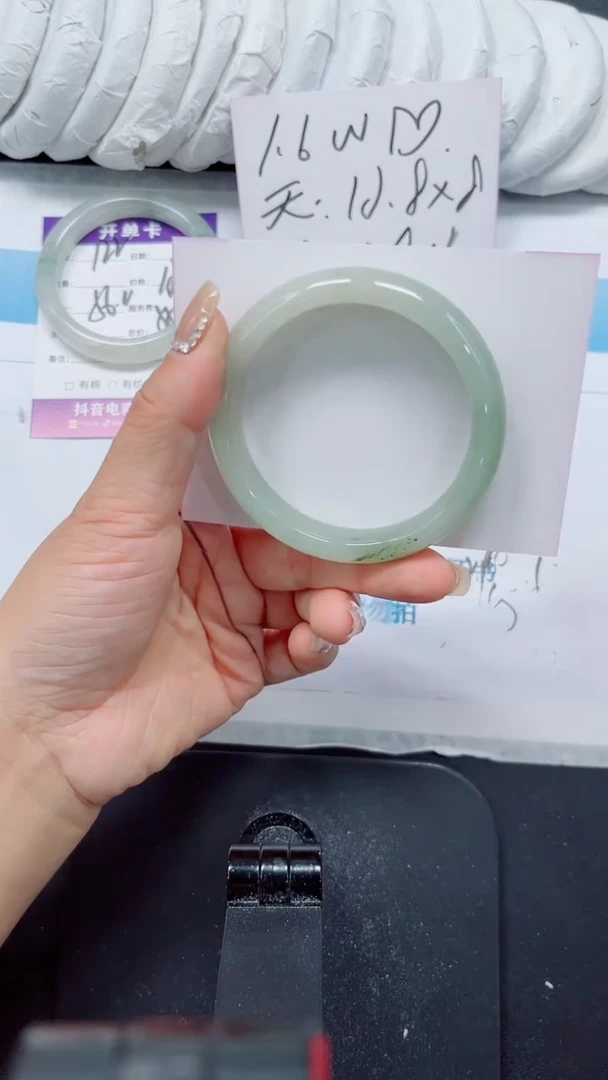 未镶嵌手镯石英质玉123-54